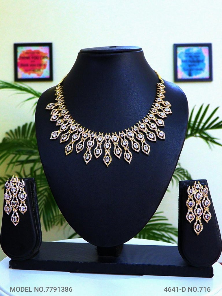 Searching for Wedding Gifts? Stop ! - Style 3 - Amaara World