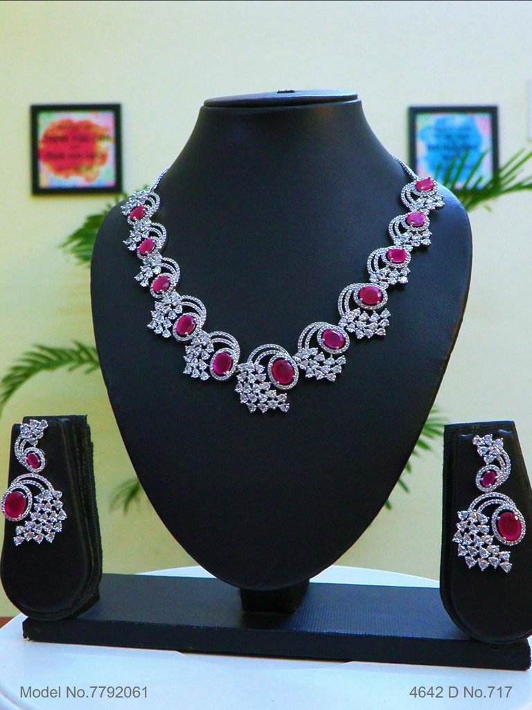 Traditional yet Trendy Design | Ideal for your Parties ! - Style 2 - Amaara World