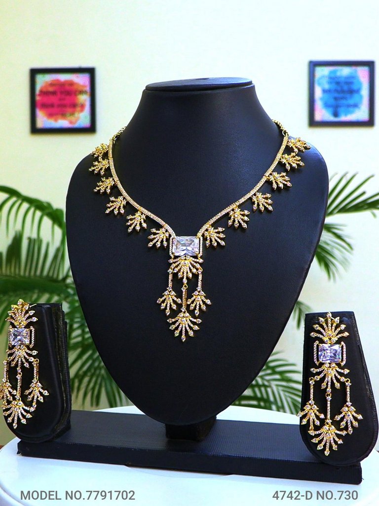 Showstopper Imitation Jewelry Set - Style 2 - Amaara World