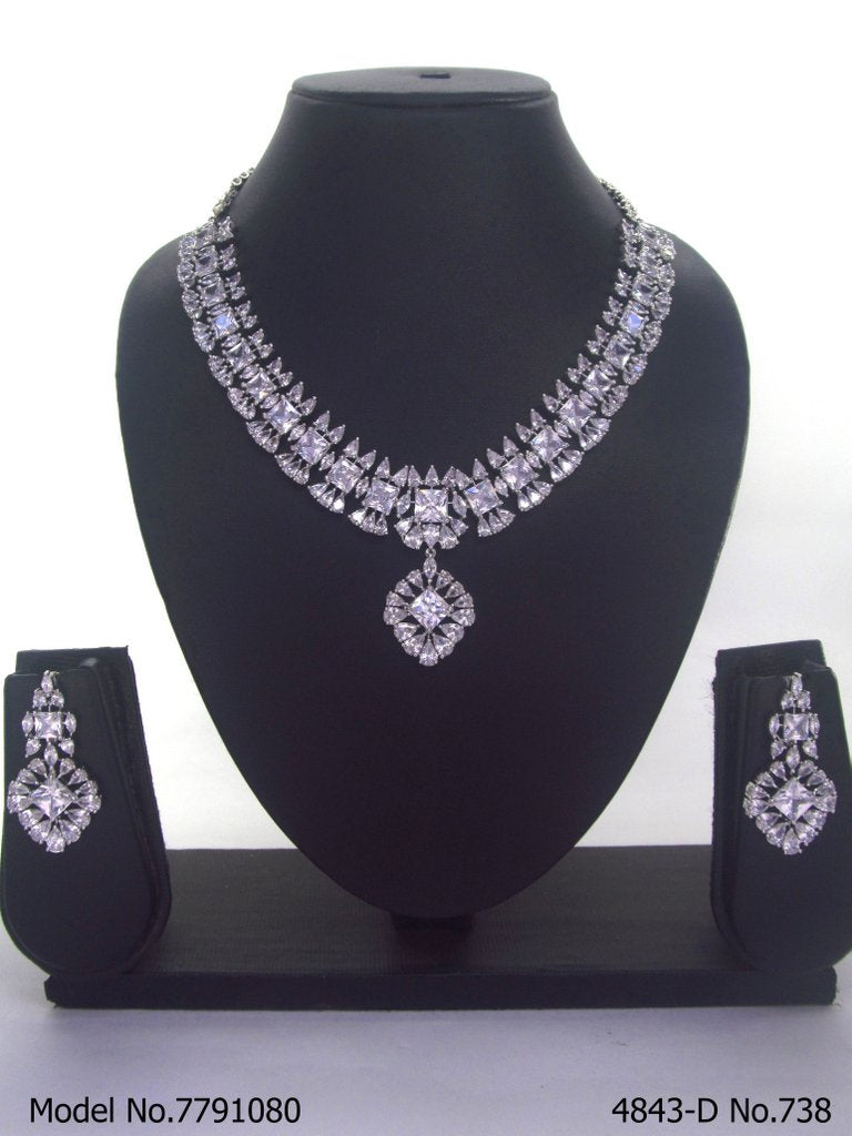 A Masterpiece | Handcrafted Traditional Jewellery Set - Amaara World USA - SKU 7791080