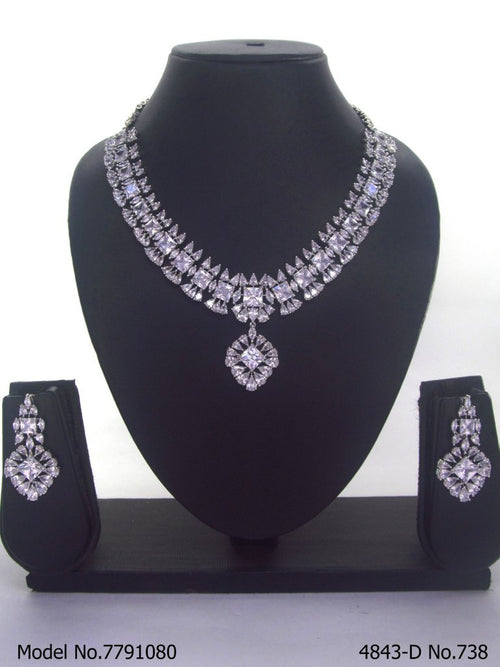 A Masterpiece | Handcrafted Traditional Jewellery Set - Amaara World USA - SKU 7791080