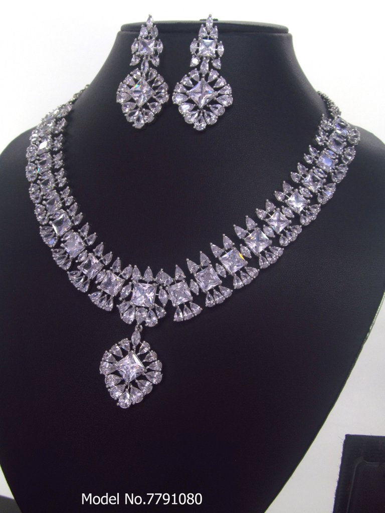 A Masterpiece | Handcrafted Traditional Jewellery Set - View 2 - Amaara World