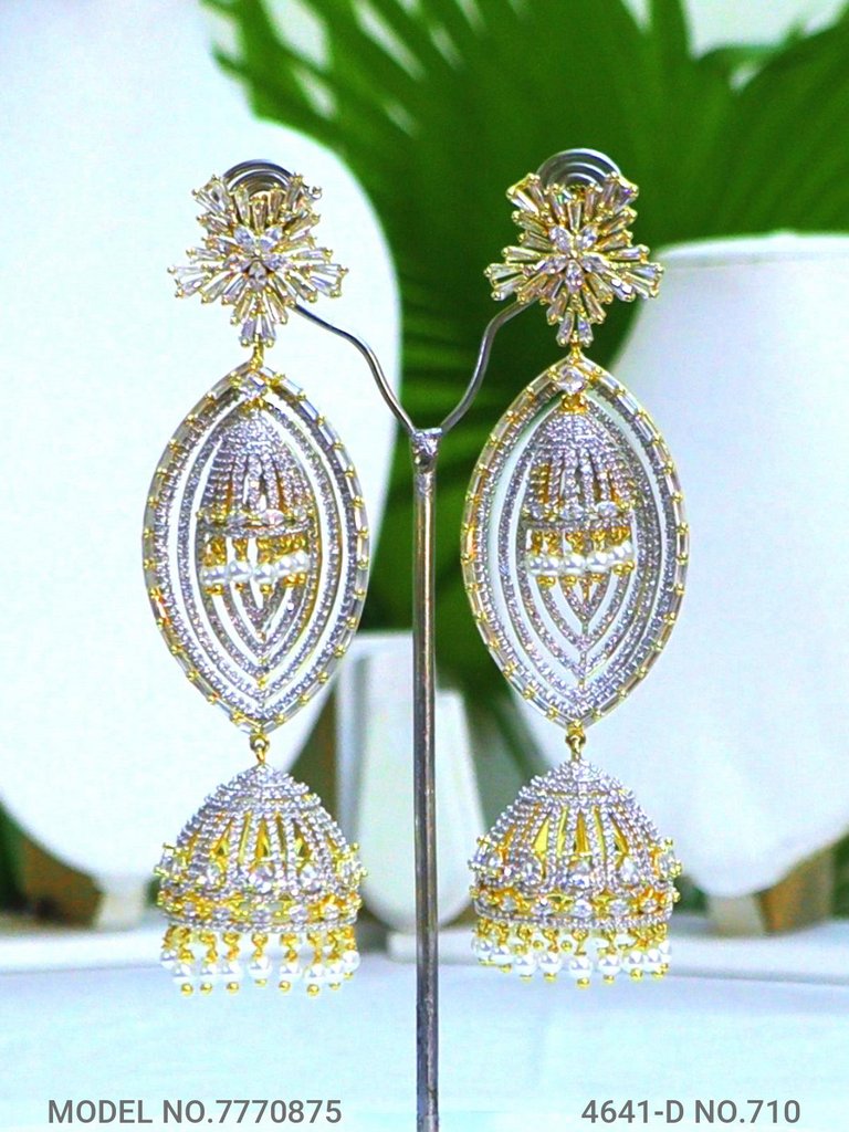 Rare Showstopper Earring Design - Style 2 - Amaara World