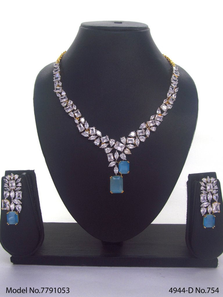 Traditional Necklaces in Trend - Style 2 - Amaara World