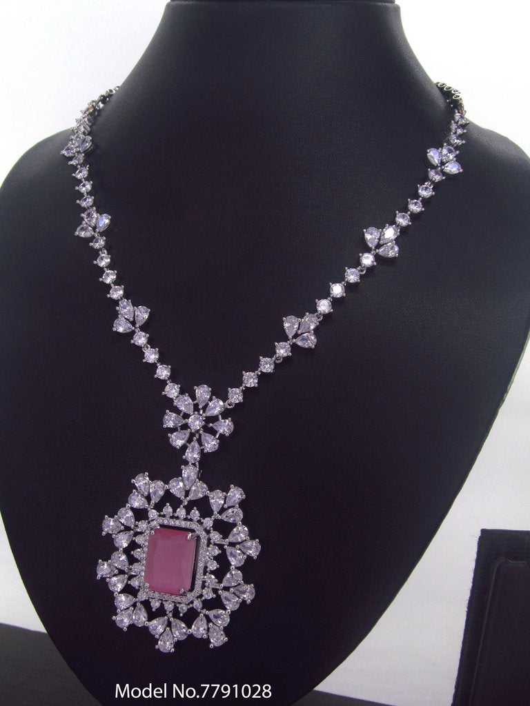 Ideal Gift for Traditional Ladies - View 2 - Amaara World