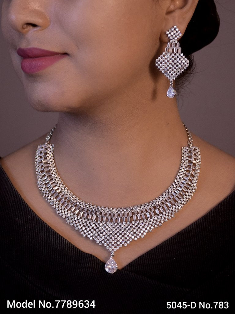 Traditional yet Trendy Design | Ideal for your Parties ! - Style 1 - Amaara World
