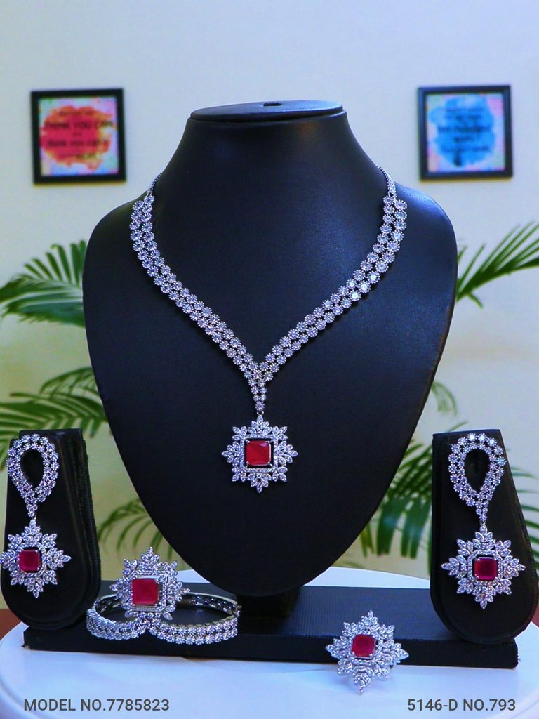 Traditional Pattern will always Stay - Style 2 - Amaara World