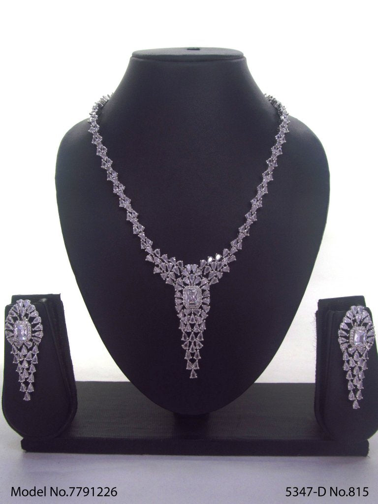 Trendy Traditional Necklace Set | Ideal Birthday Gift - Style 1 - Amaara World
