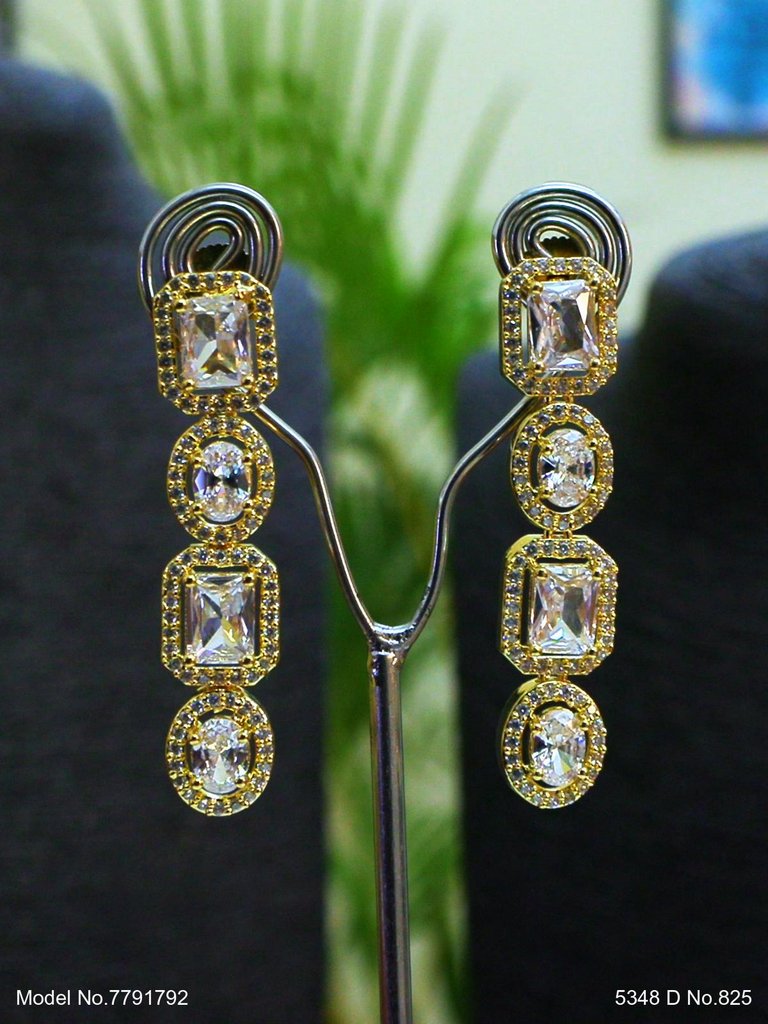 Jewelry straight from Craftsmen - View 3 - Amaara World