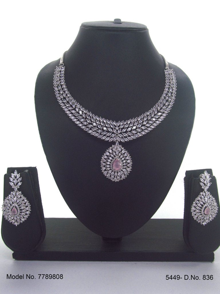 When Glamour meets Art ! - Amaara World USA - SKU 7789808