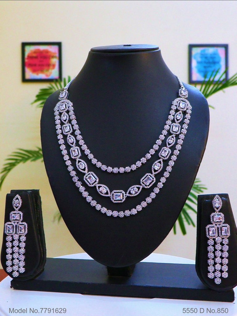 Art Jewelry - Style 1 - Amaara World