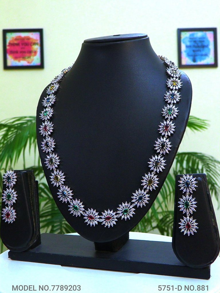 Traditional Pattern will always Stay - Style 4 - Amaara World