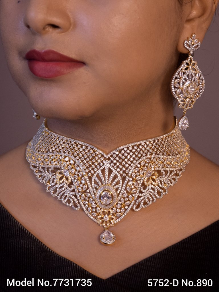 Celebrity Jewelry Set | Handcrafted - 7731735 - View 1