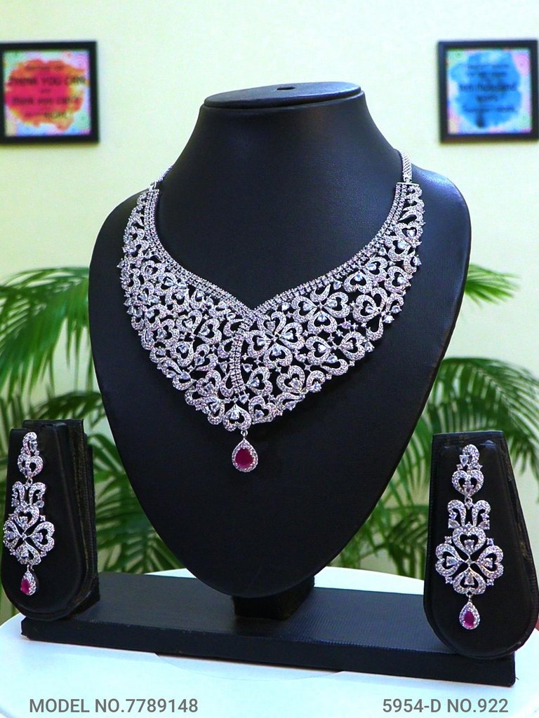 The best Gift for a Woman ! Jewelry - Style 2 - Amaara World