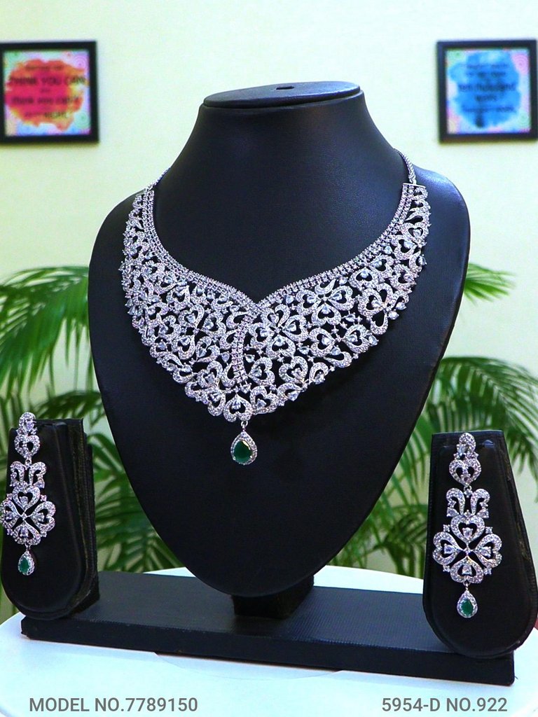The best Gift for a Woman ! Jewelry - Style 4 - Amaara World