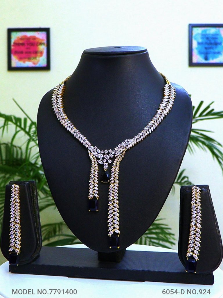 Original Cz Traditional Necklace - Style 1 - Amaara World