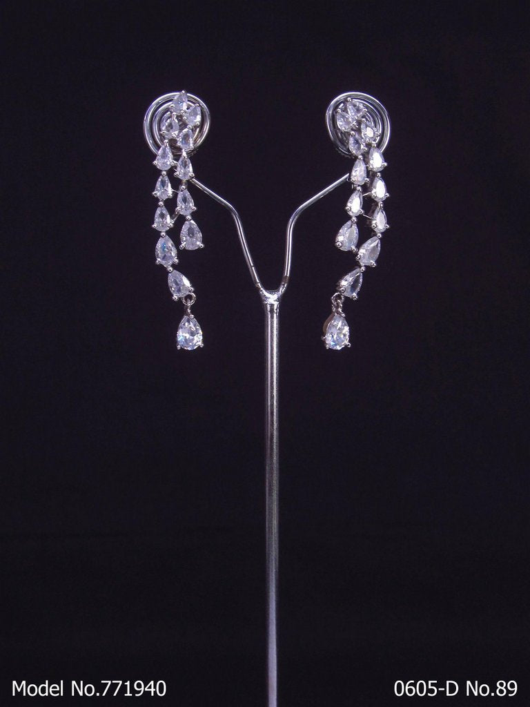 Crystal Zircon studs for Girls | Steal a mans Eye - Style 1 - Amaara World