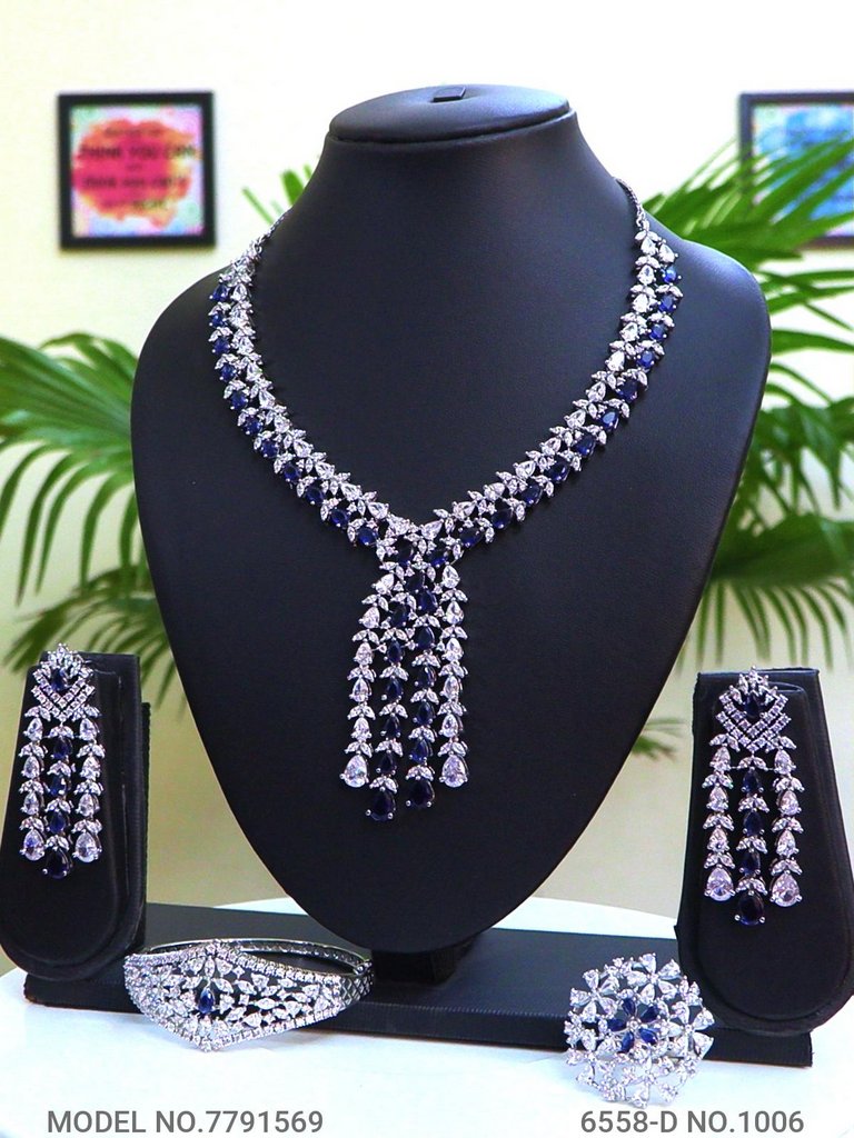 Imitation Artificial Diamond Jewelry - Amaara World USA - SKU 7791569