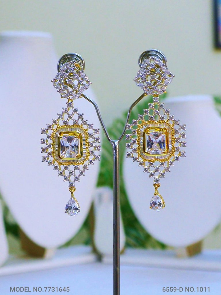 Wedding Bridal Jewelry Set - View 3