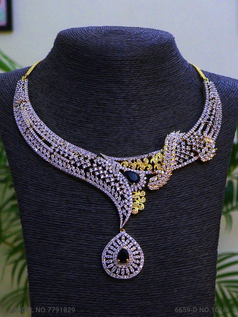 Handcrafted with Love and Passion - View 2 - Amaara World