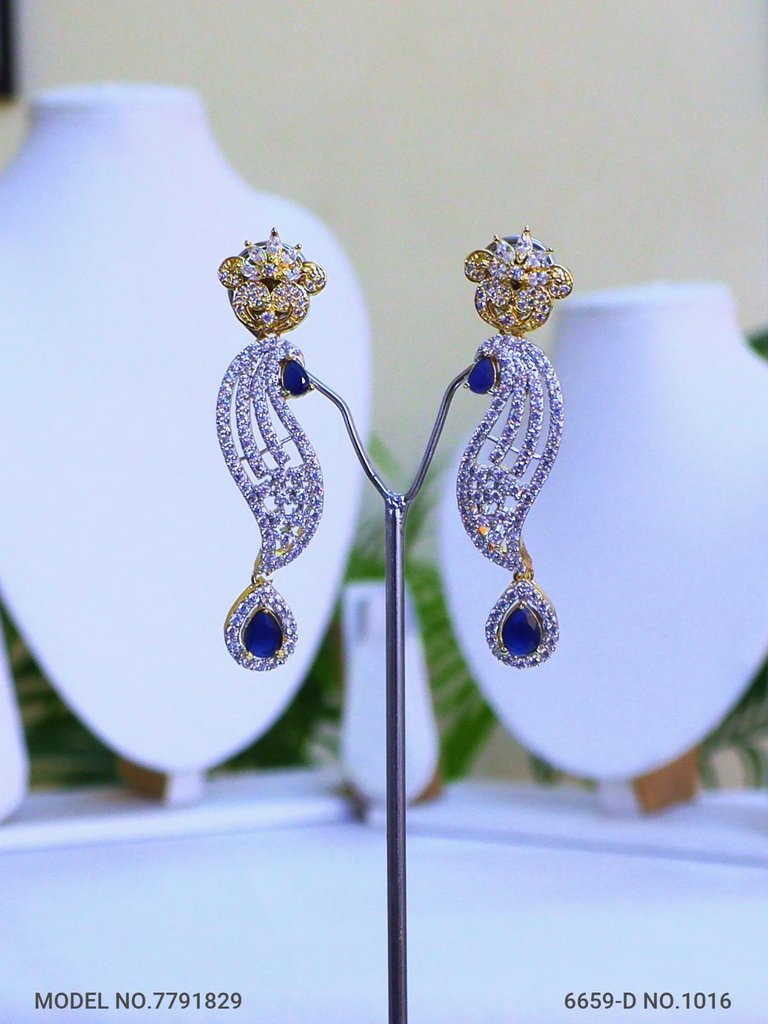Handcrafted with Love and Passion - View 3 - Amaara World