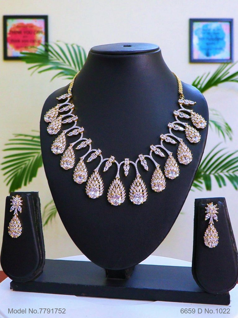 Wedding Jewelry for Trendy Women - Style 2 - Amaara World