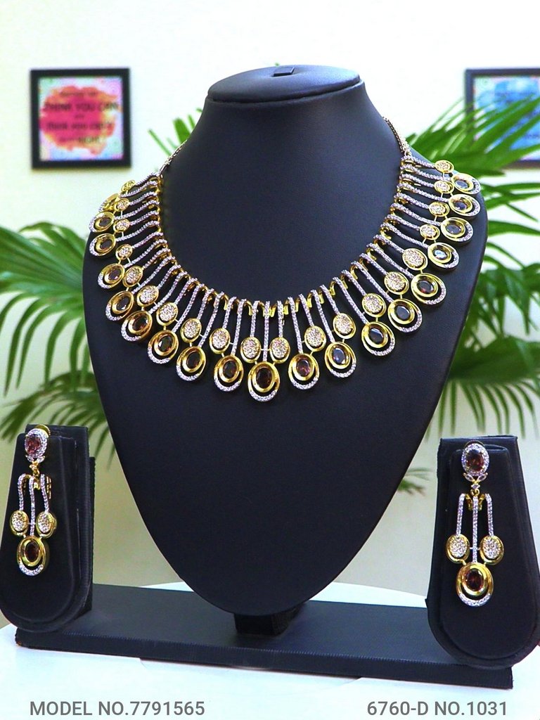 Meet Tradition...meet Perfection ! - Style 4 - Amaara World