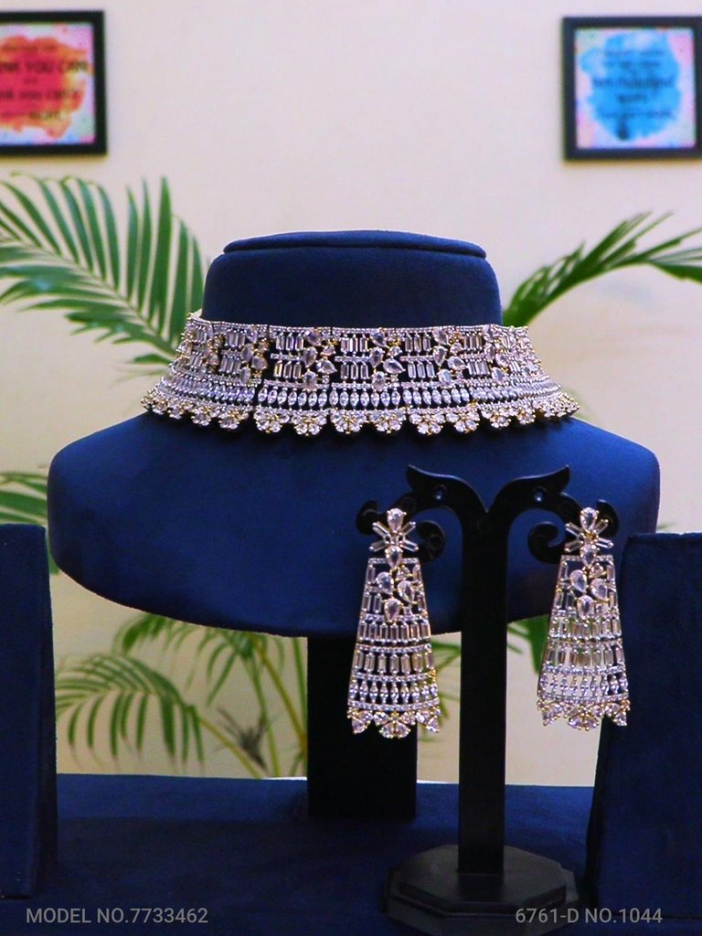 Wedding Jewelry | Made of Zircons - View 2