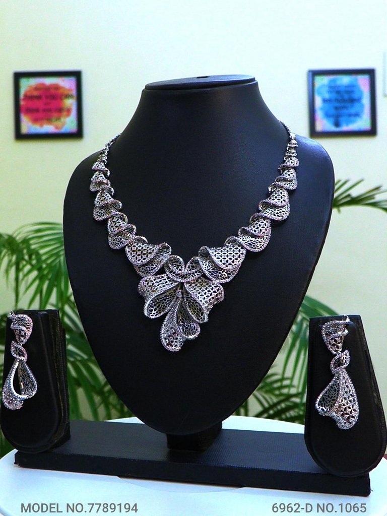 Artificial Diamond Cz Jewelry Set - Style 1 - Amaara World
