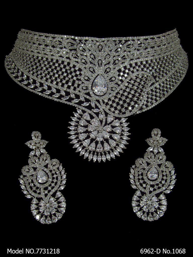 Choker Necklace Set for Weddings - Amaara World