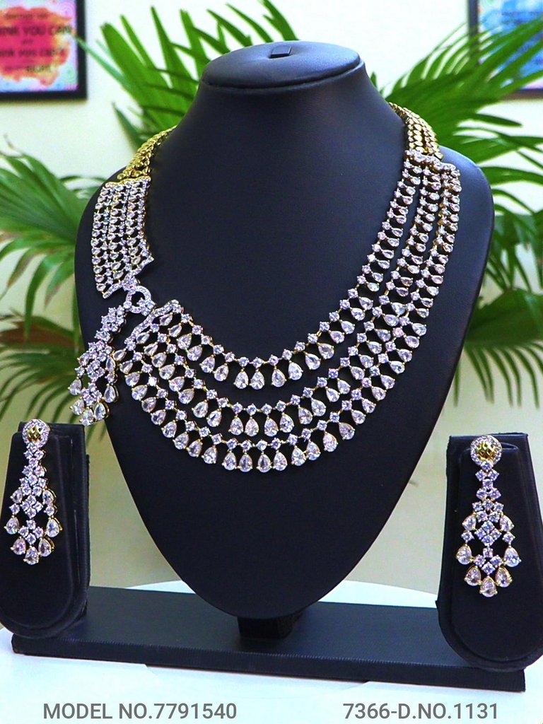 Fashion Necklace Set | Artificial Diamonds / Zircons - Amaara World USA - SKU 7791540