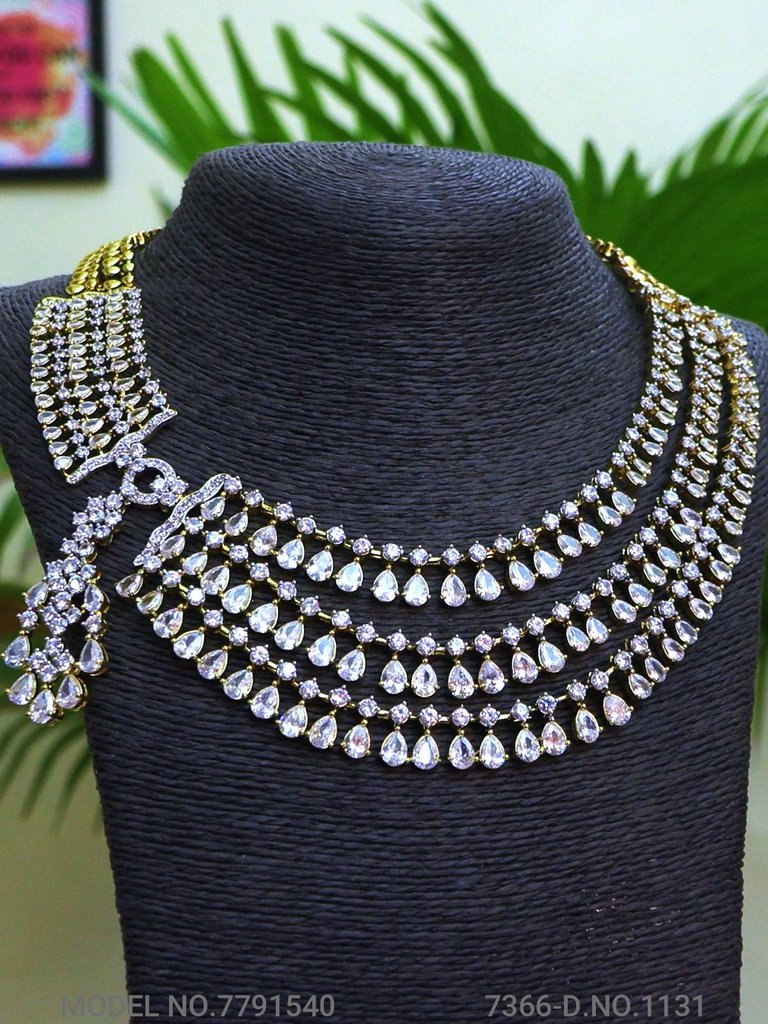 Fashion Necklace Set | Artificial Diamonds / Zircons - View 2 - Amaara World