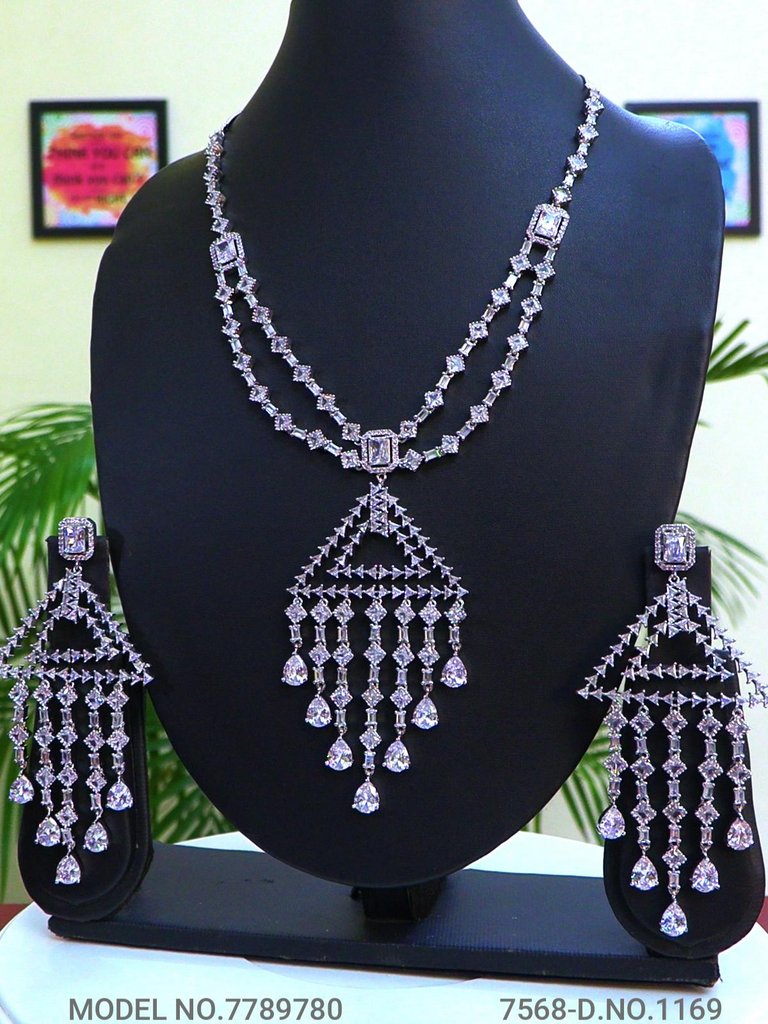 Traditional Jewelry | Available to Wholesale Buyers - Style 4 - Amaara World