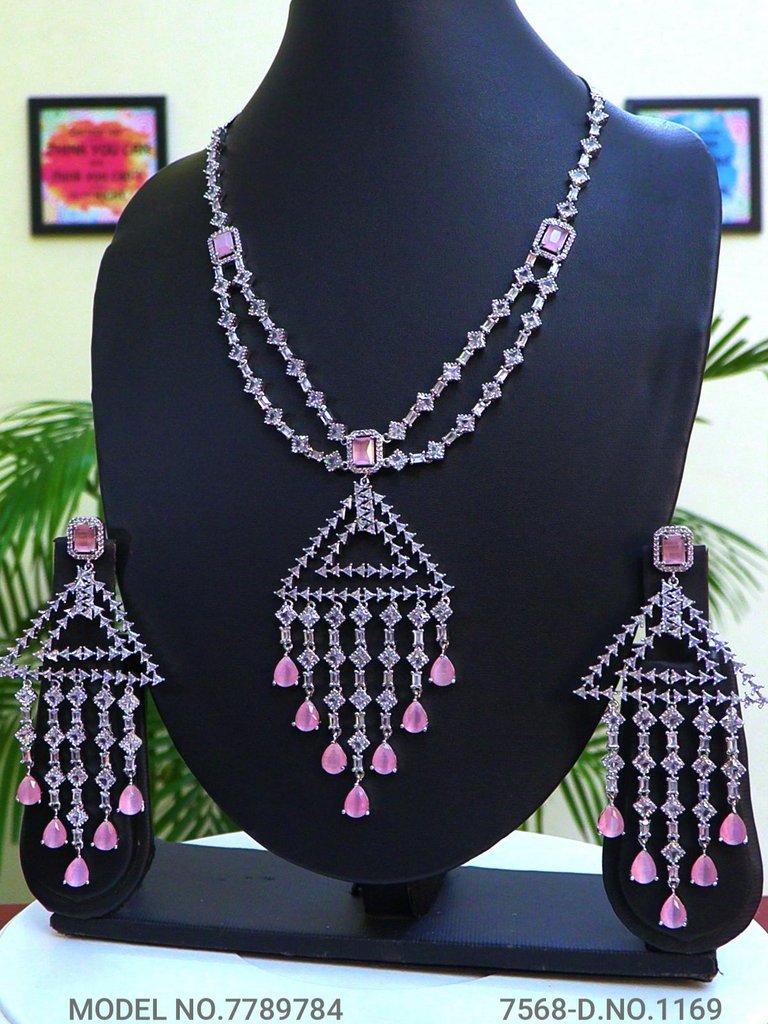 Traditional Jewelry | Available to Wholesale Buyers - Style 7 - Amaara World