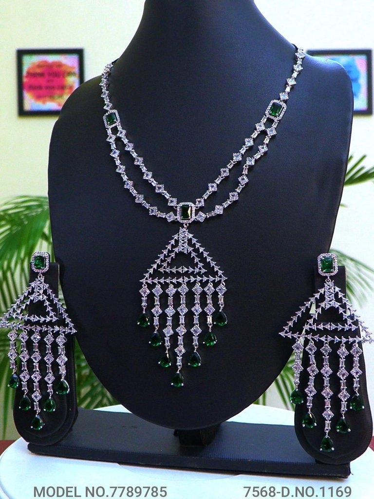 Traditional Jewelry | Available to Wholesale Buyers - Style 8 - Amaara World