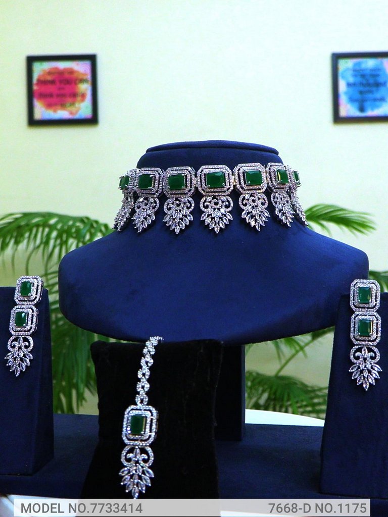 Wedding Jewellery Set for Brides / Gifts / Parties