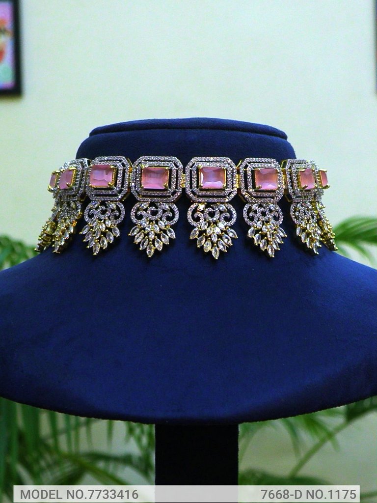 Ideal Wedding Jewelry / Anniversary Gift