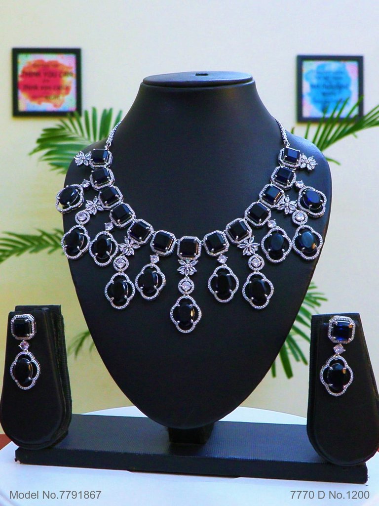 Showstopper Imitation Jewelry Set - Style 1 - Amaara World
