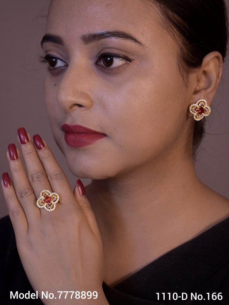 Earring With Finger Rings