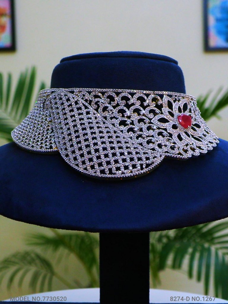 Original Handcrafted AD Choker Set - 7730520 - View 2