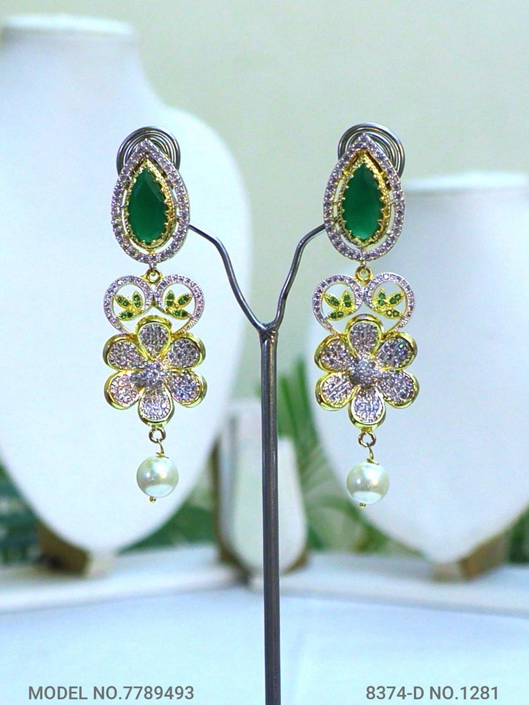 Statement Necklaces in Trend - View 3 - Amaara World