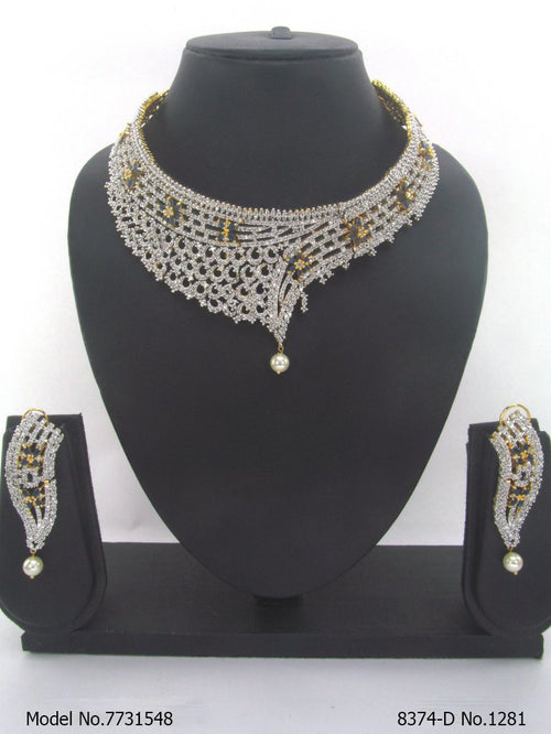 Classic Gift for Her - 7731548 - View 1