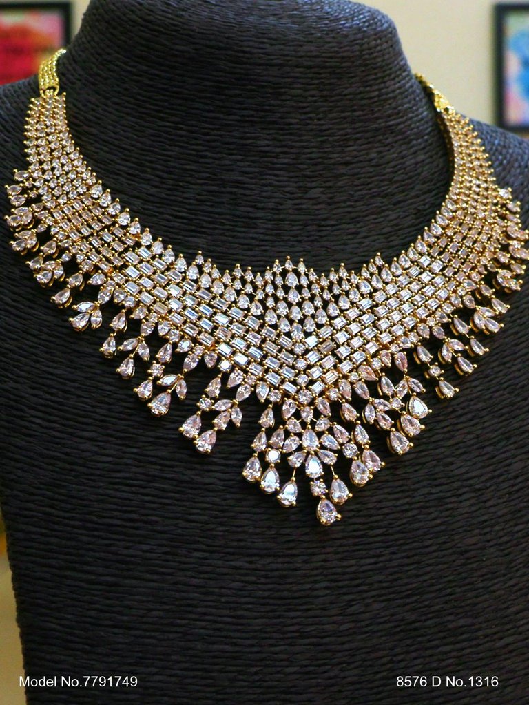 Art Jewelry - View 2 - Amaara World