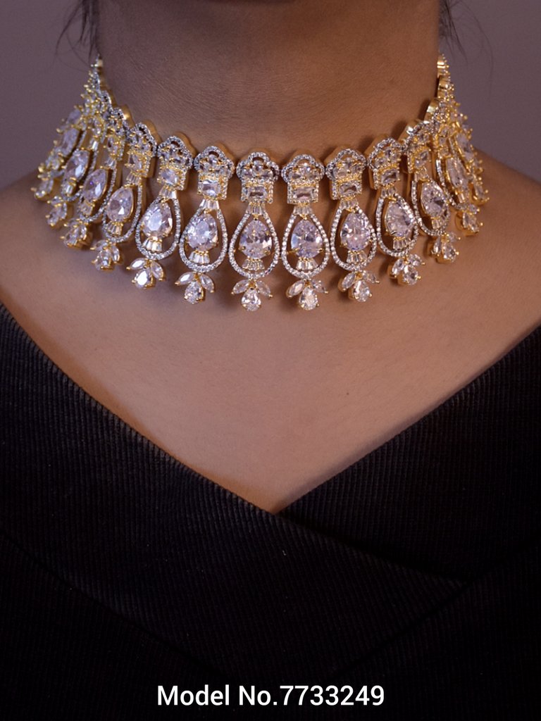 Imitaion Diamond looking Jewelry Set - 7733249 - View 3
