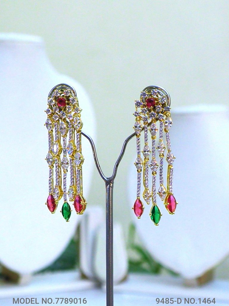 Jewelry straight from Craftsmen - 7789016 - View 3