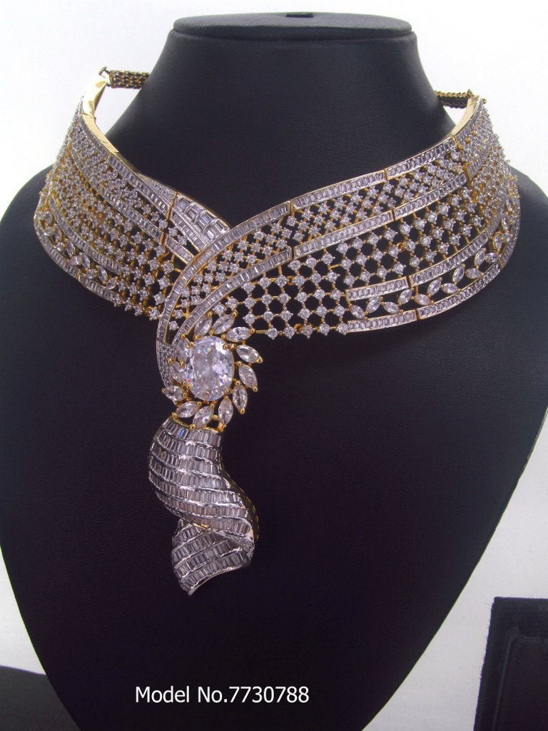 Shiny Diamond Jewelry - View 2