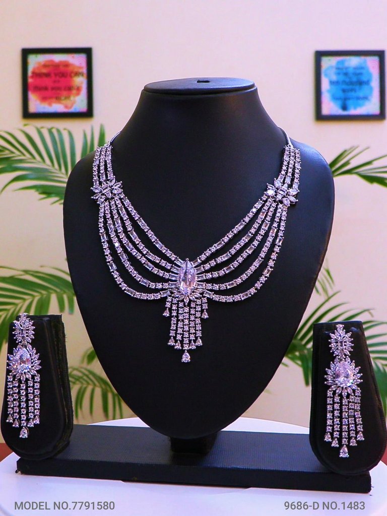 Jewelry straight from Craftsmen - Style 1 - Amaara World