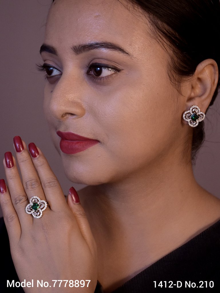 Earring With Finger Rings
