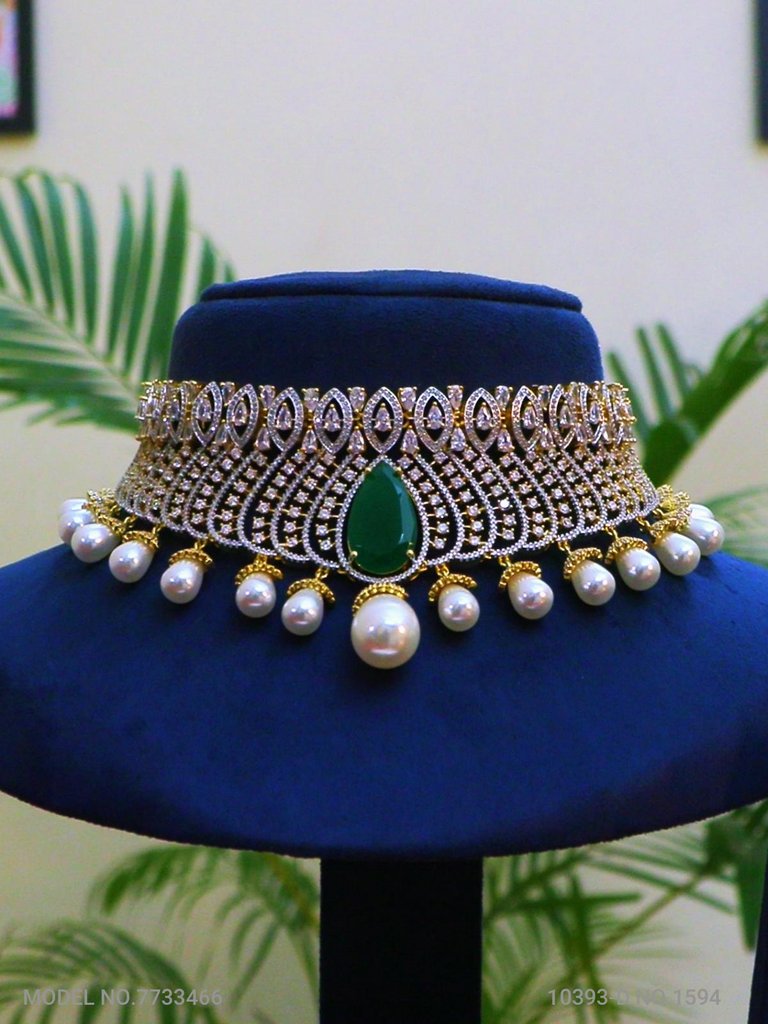Artificial Diamond Jewelry Set for Brides
