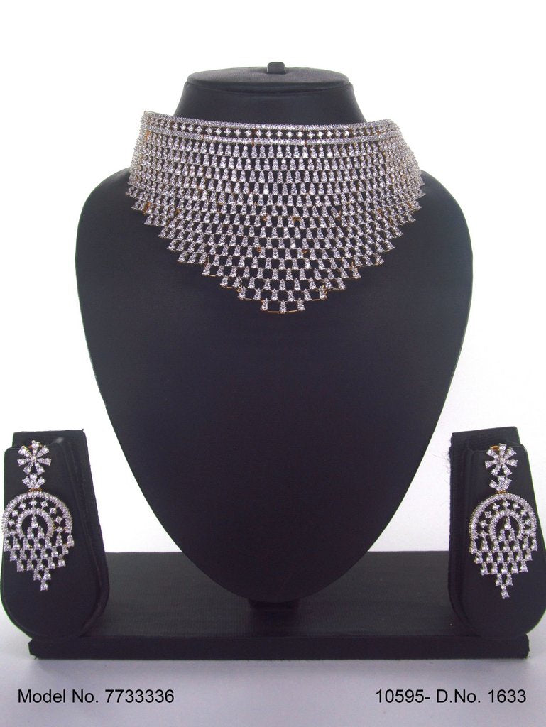 Designer Jewelry Set for Weddings - View 2 - Amaara World